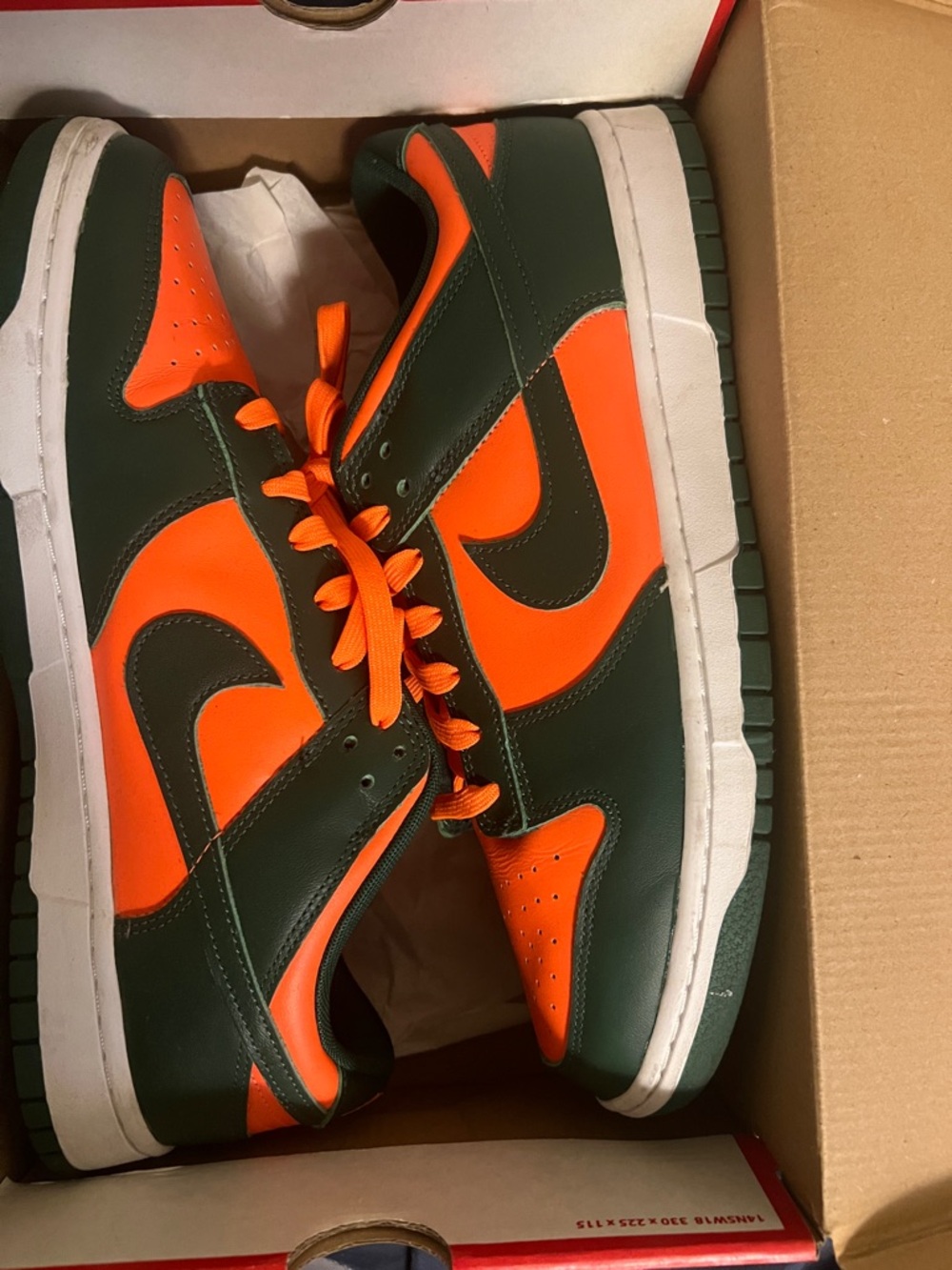 Nike Low-Top Sneakers in Orange and Dark Green